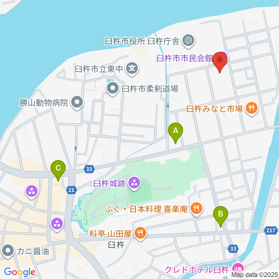 臼杵市民会館周辺のコンビニエンスストア一覧地図
