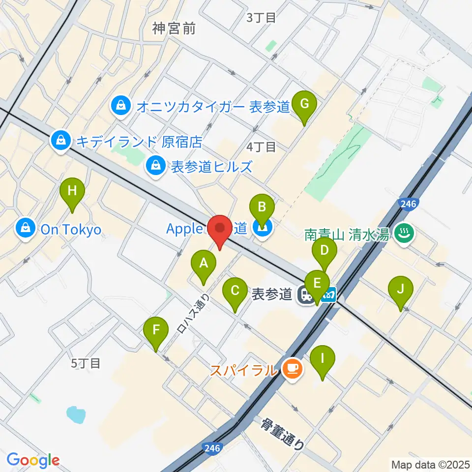 カワイ表参道周辺のコンビニエンスストア一覧地図
