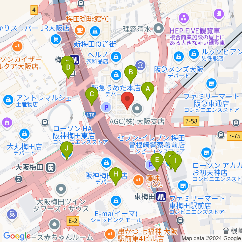 阪急うめだホール周辺のコンビニエンスストア一覧地図