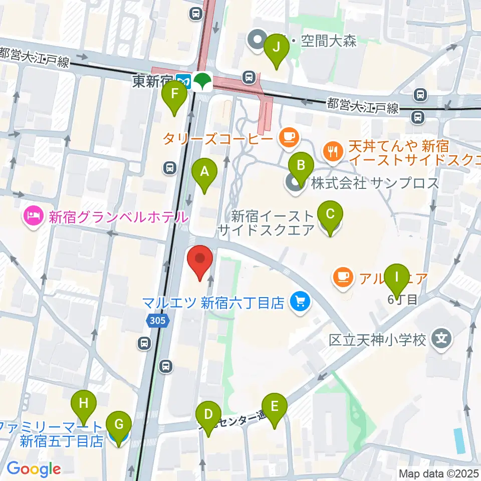 新宿レッドクロス周辺のコンビニエンスストア一覧地図