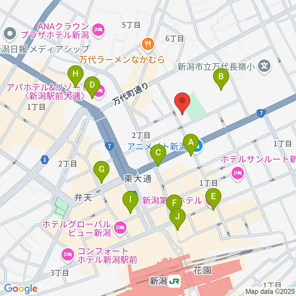 新潟市万代市民会館周辺のコンビニエンスストア一覧地図