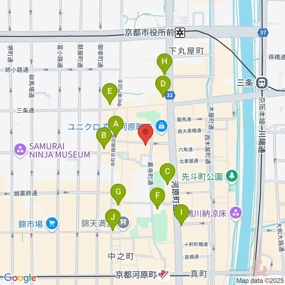 トラドラレコード周辺のコンビニエンスストア一覧地図