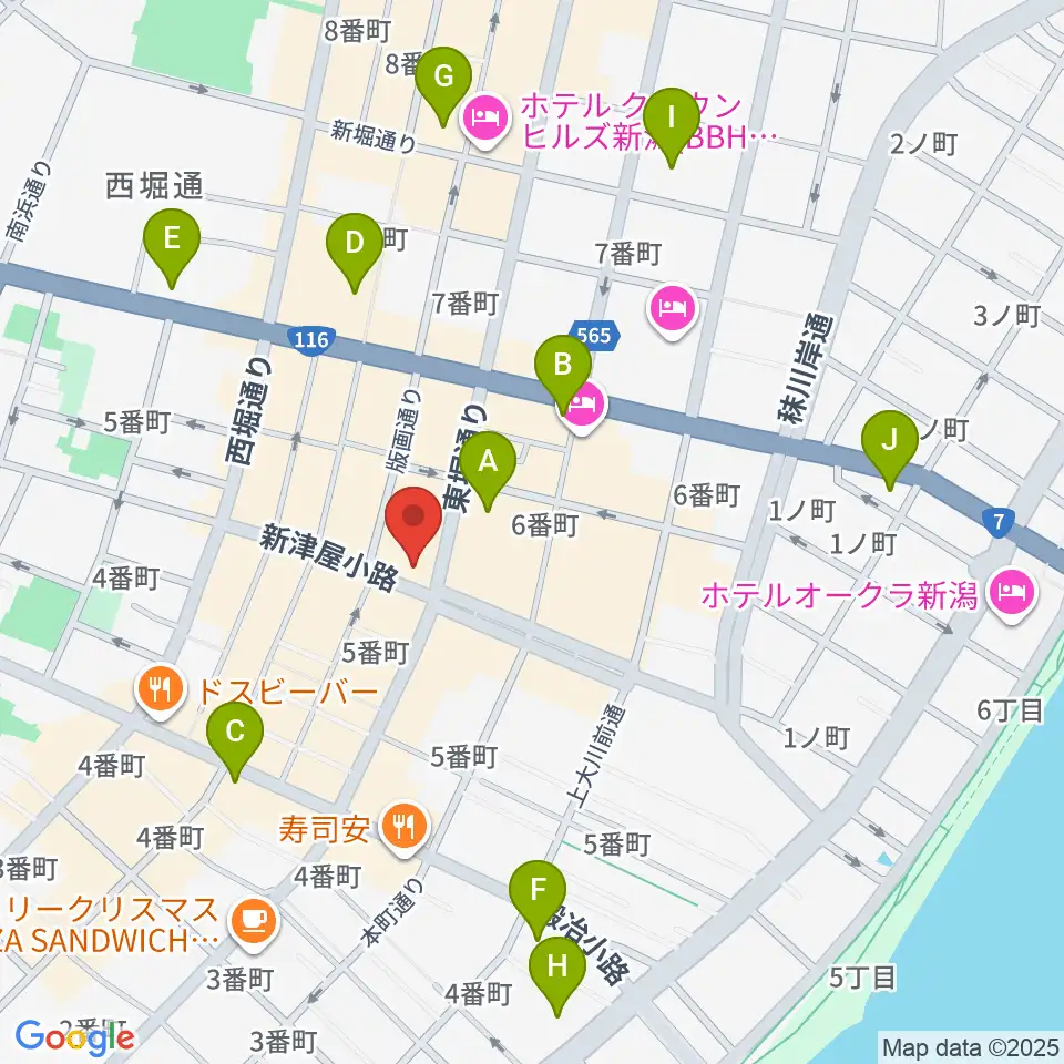 新潟古町えんとつシアター周辺のコンビニエンスストア一覧地図