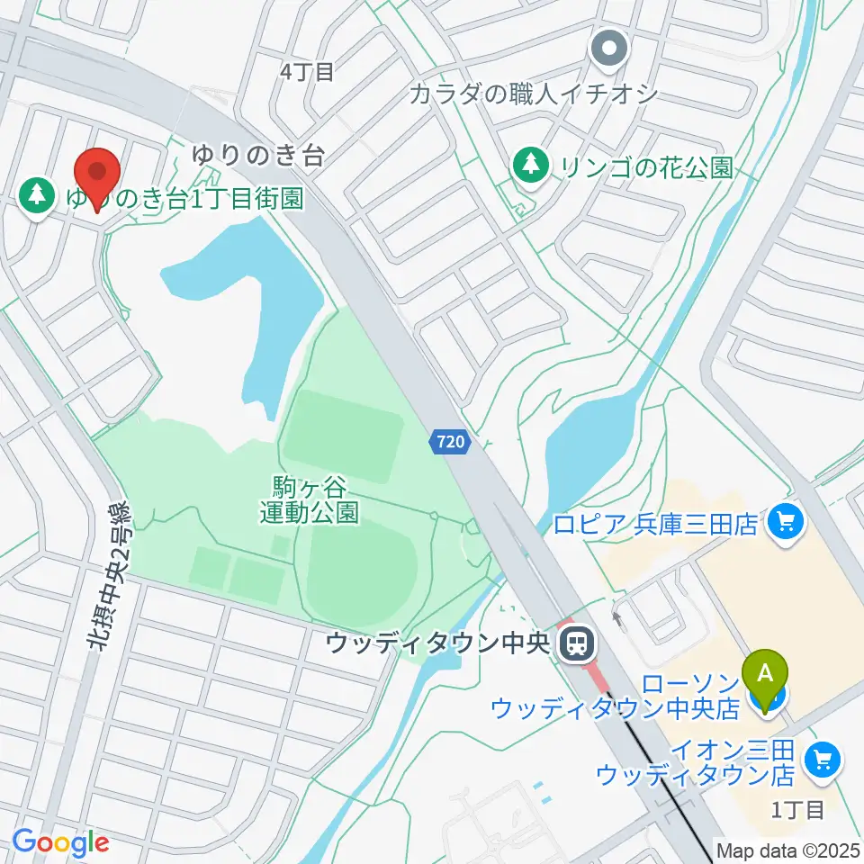 リーフホール周辺のコンビニエンスストア一覧地図