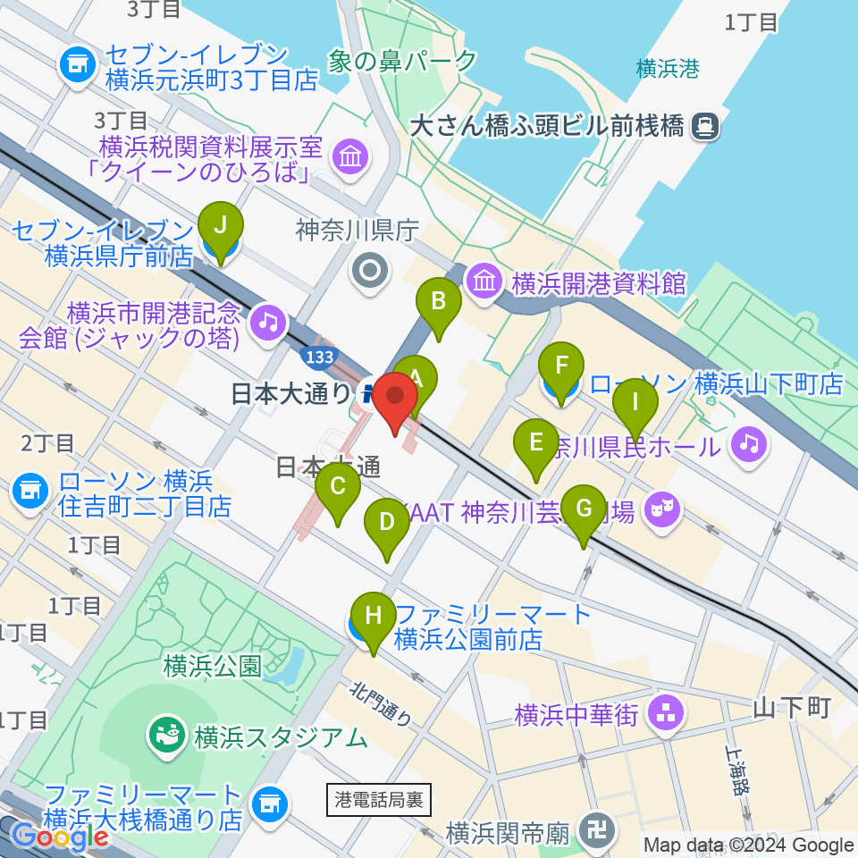 横浜情報文化センター周辺のコンビニエンスストア一覧地図