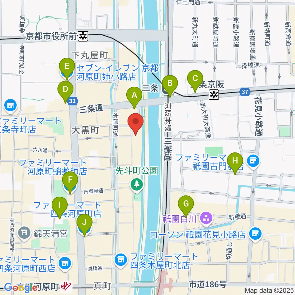 先斗町歌舞練場周辺のコンビニエンスストア一覧地図