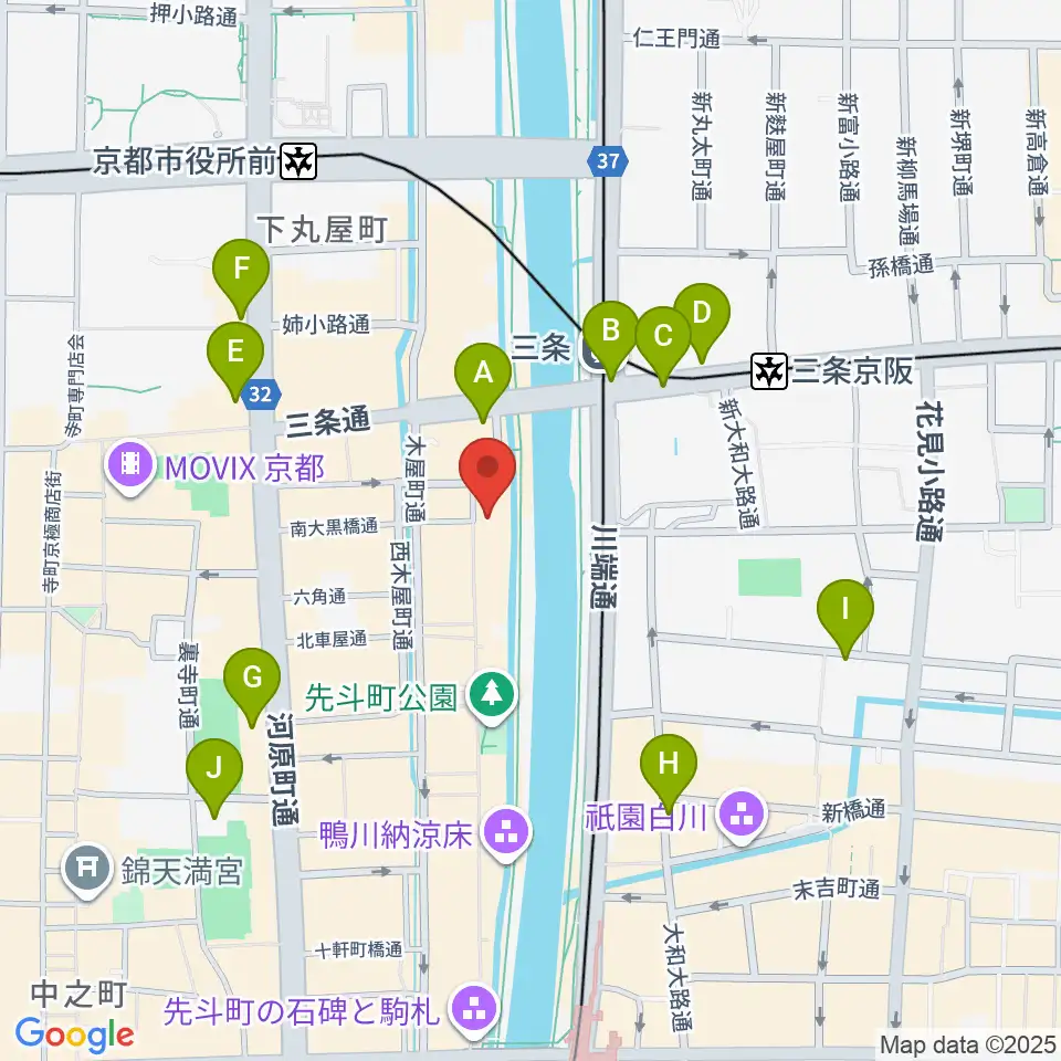 先斗町歌舞練場周辺のコンビニエンスストア一覧地図