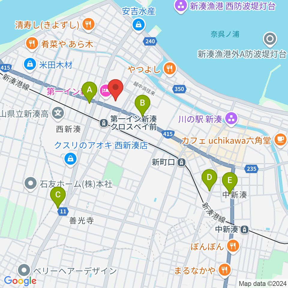 クロスベイ新湊周辺のコンビニエンスストア一覧地図