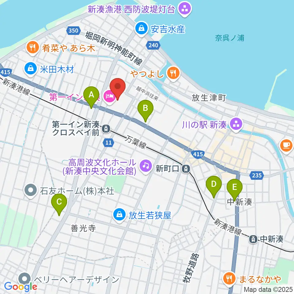 クロスベイ新湊周辺のコンビニエンスストア一覧地図