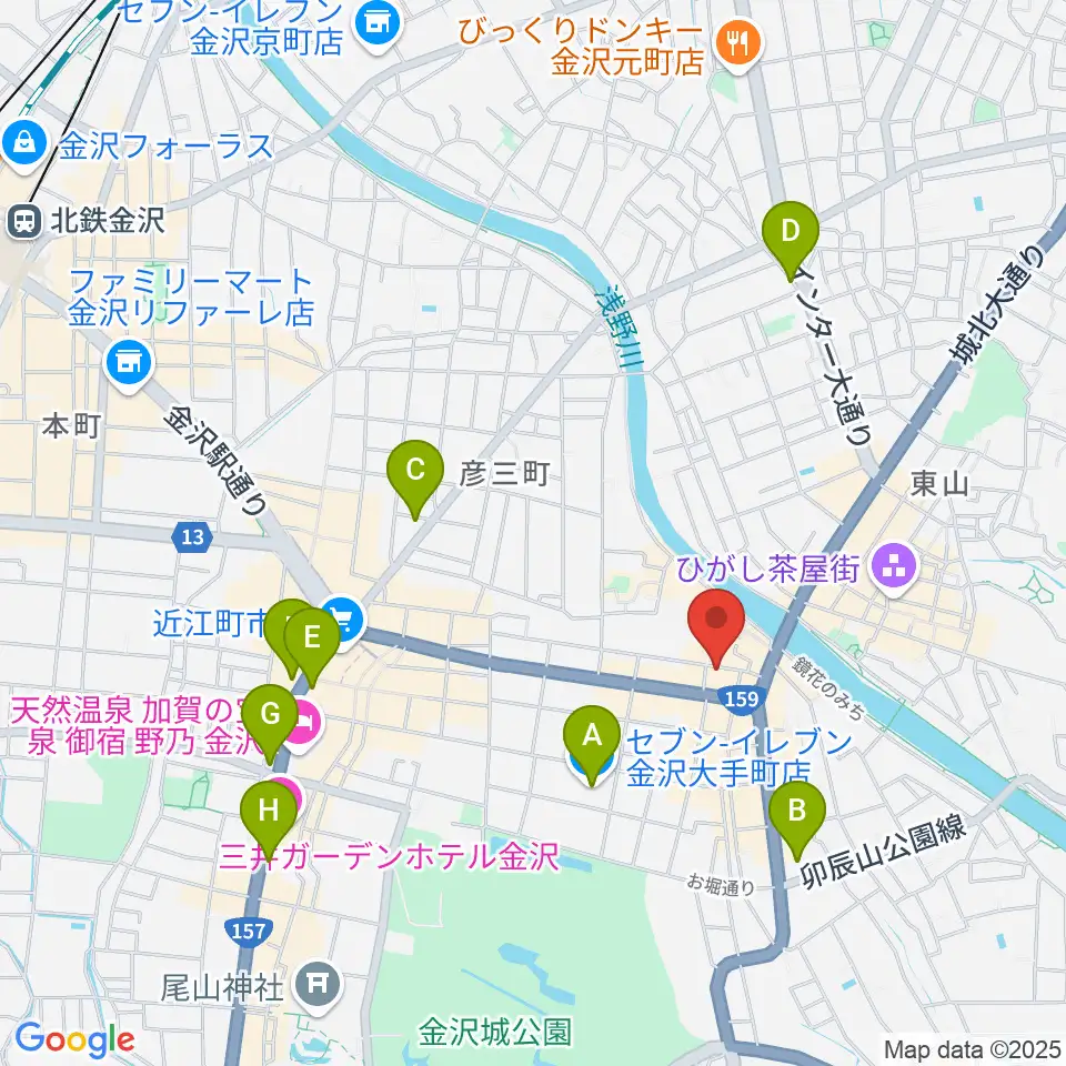 泉鏡花記念館周辺のコンビニエンスストア一覧地図