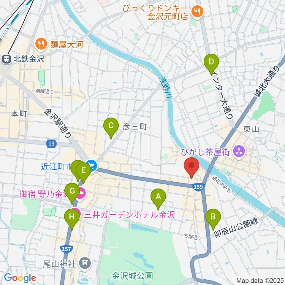 泉鏡花記念館周辺のコンビニエンスストア一覧地図