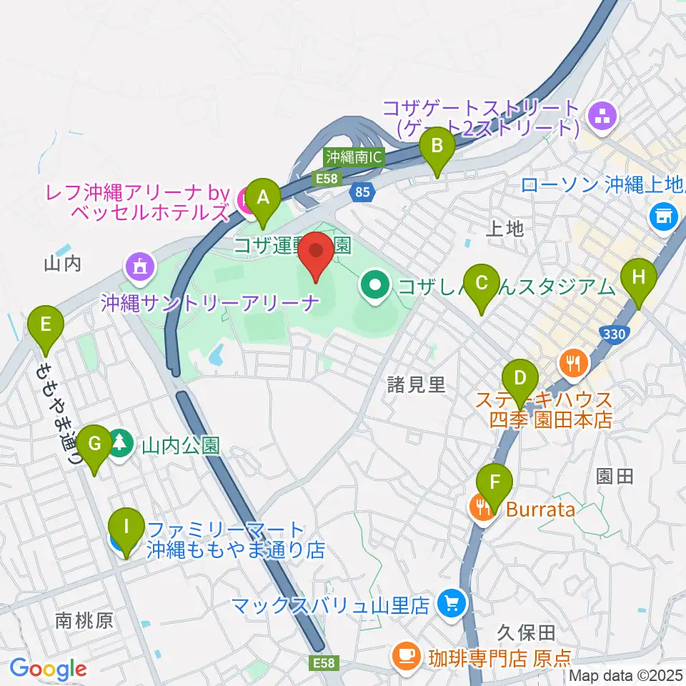 沖縄市陸上競技場周辺のコンビニエンスストア一覧地図