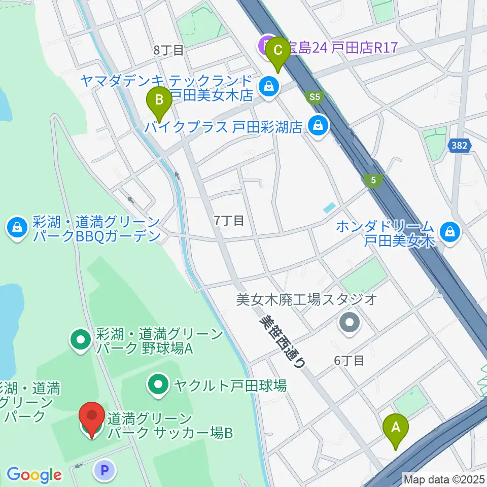 彩湖・道満グリーンパークサッカー場周辺のコンビニエンスストア一覧地図