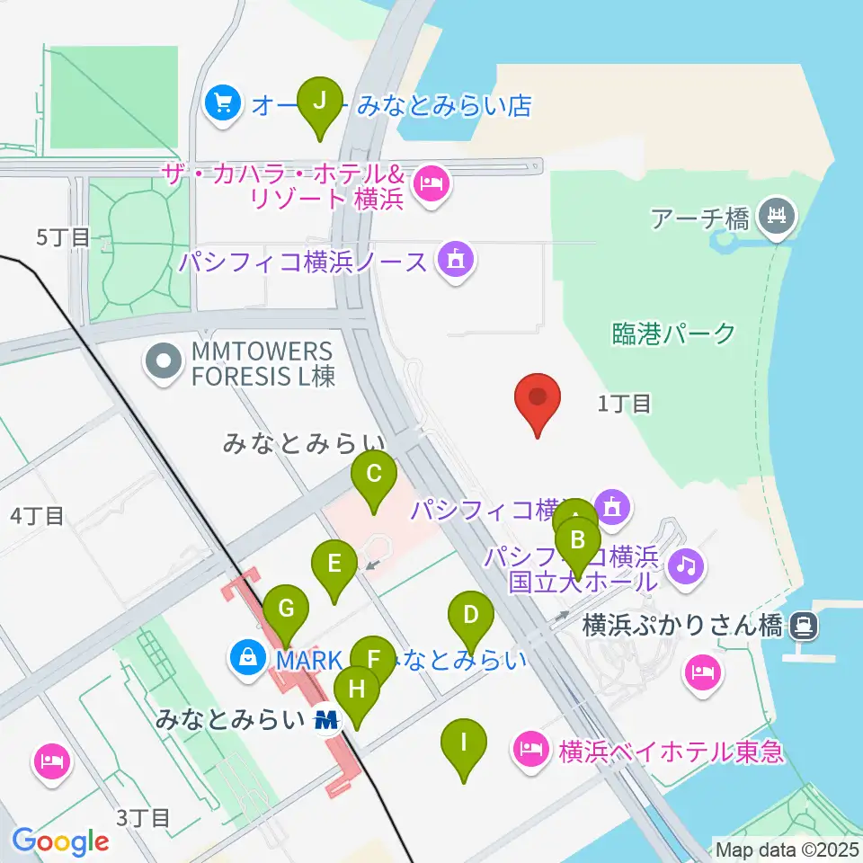 パシフィコ横浜 展示ホール周辺のコンビニエンスストア一覧地図