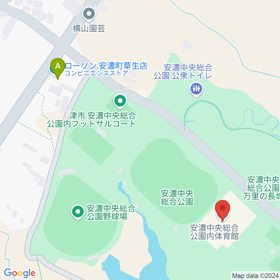 津市安濃中央総合公園内体育館周辺のコンビニエンスストア一覧地図