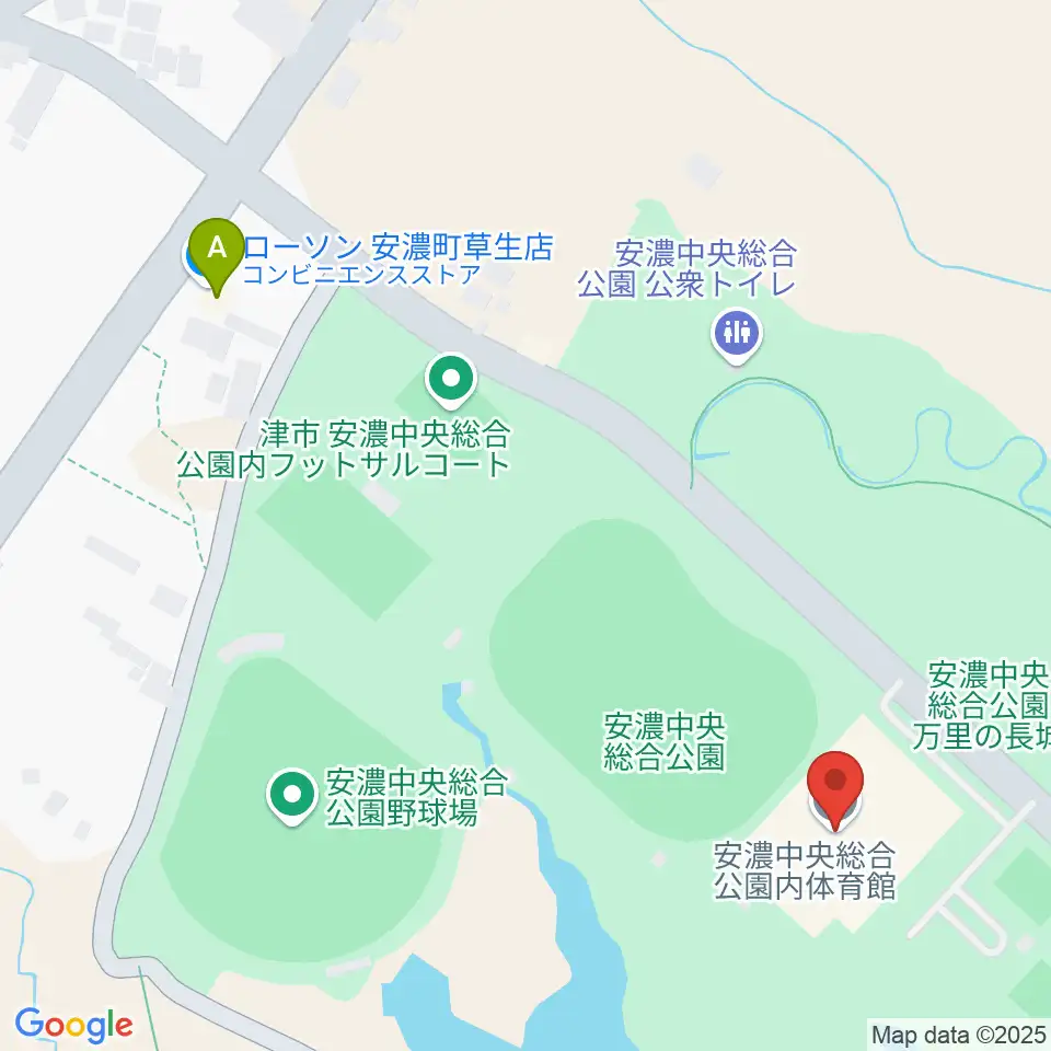津市安濃中央総合公園内体育館周辺のコンビニエンスストア一覧地図