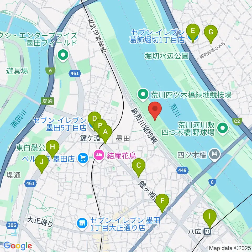 荒川四ツ木橋緑地球技場周辺のコンビニエンスストア一覧地図
