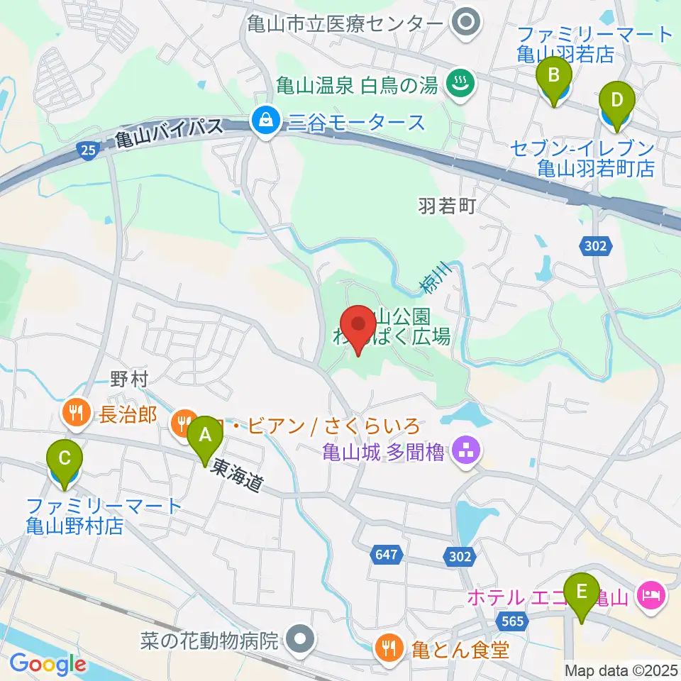 亀山市歴史博物館周辺のコンビニエンスストア一覧地図