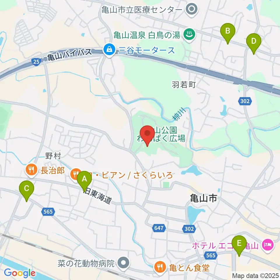 亀山市歴史博物館周辺のコンビニエンスストア一覧地図