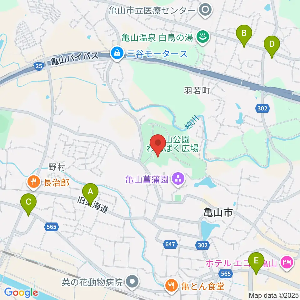 亀山市歴史博物館周辺のコンビニエンスストア一覧地図