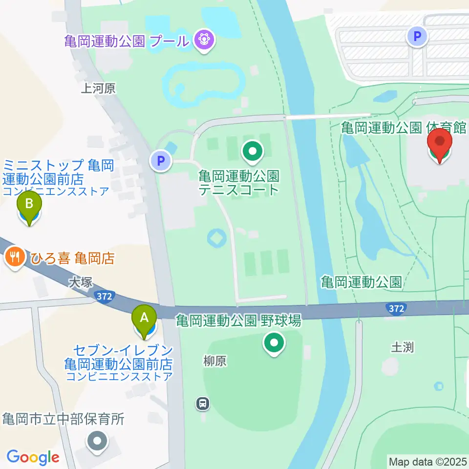 亀岡運動公園体育館周辺のコンビニエンスストア一覧地図