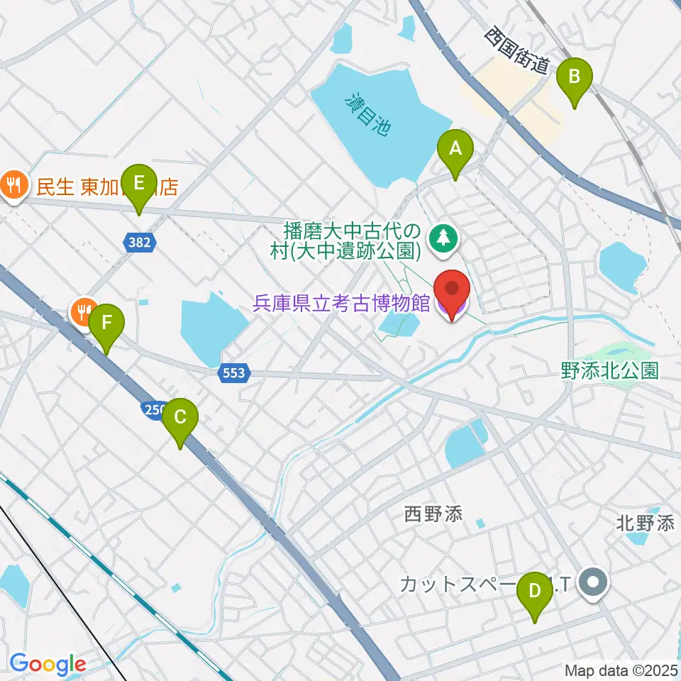 兵庫県立考古博物館周辺のコンビニエンスストア一覧地図