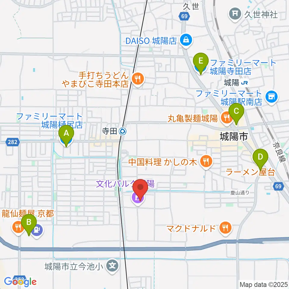 城陽市歴史民俗資料館周辺のコンビニエンスストア一覧地図