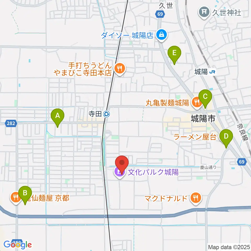 城陽市歴史民俗資料館周辺のコンビニエンスストア一覧地図