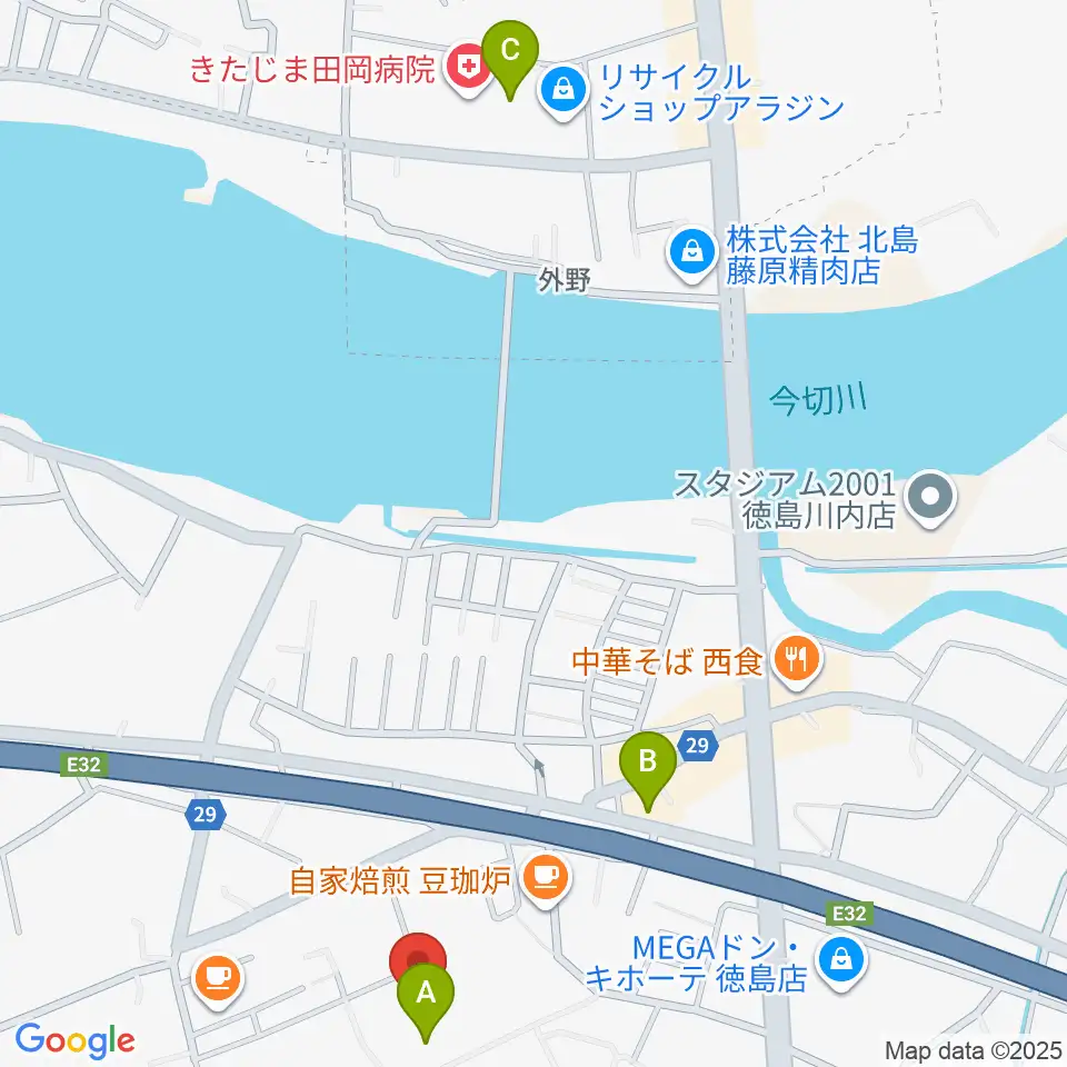 四国大学短期大学部音楽科周辺のコンビニエンスストア一覧地図