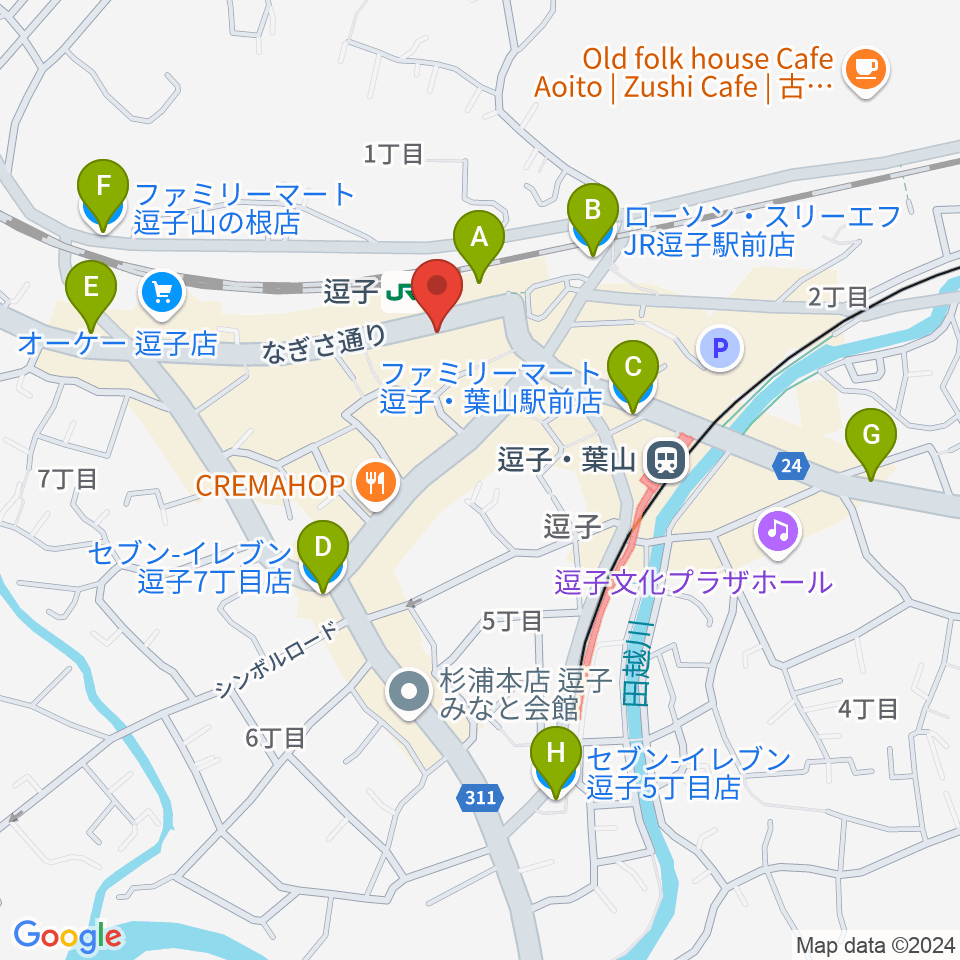 ファンデーク音楽院周辺のコンビニエンスストア一覧地図