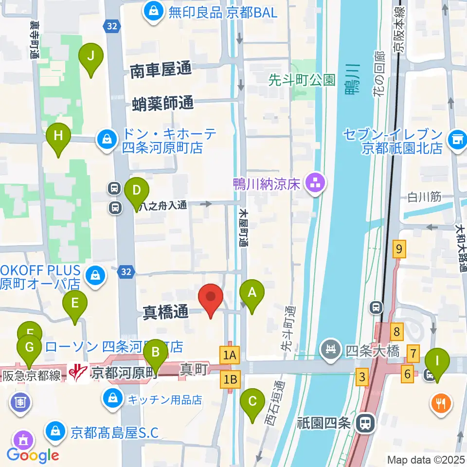 WORLD KYOTO周辺のコンビニエンスストア一覧地図