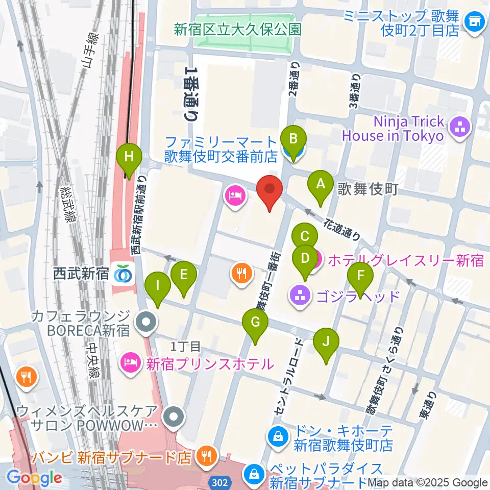 新宿FACE周辺のコンビニエンスストア一覧地図