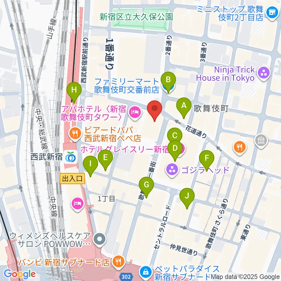 新宿FACE周辺のコンビニエンスストア一覧地図