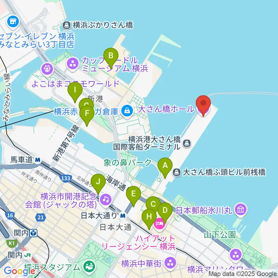 大さん橋ホール周辺のコンビニエンスストア一覧地図